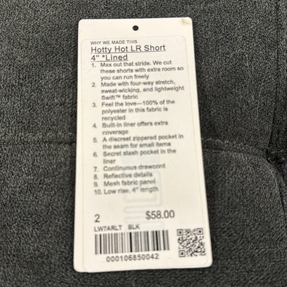 Lululemon Hotty Hot Low Rise Shorts Size 2, Inseam 4” - Picture 4 of 4